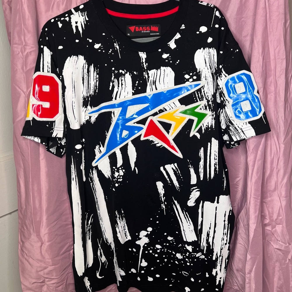 🔥Bass by Ron Bass Graphic Shirt🔥
